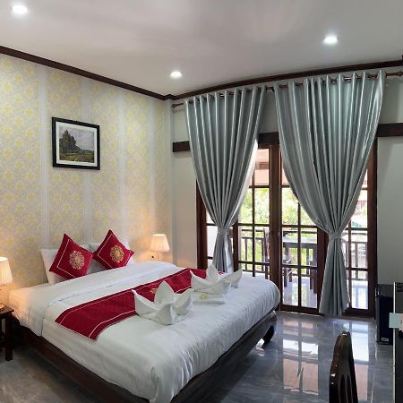 Le Khounsok Boutique Hotel Луанг Прабанг Екстериор снимка