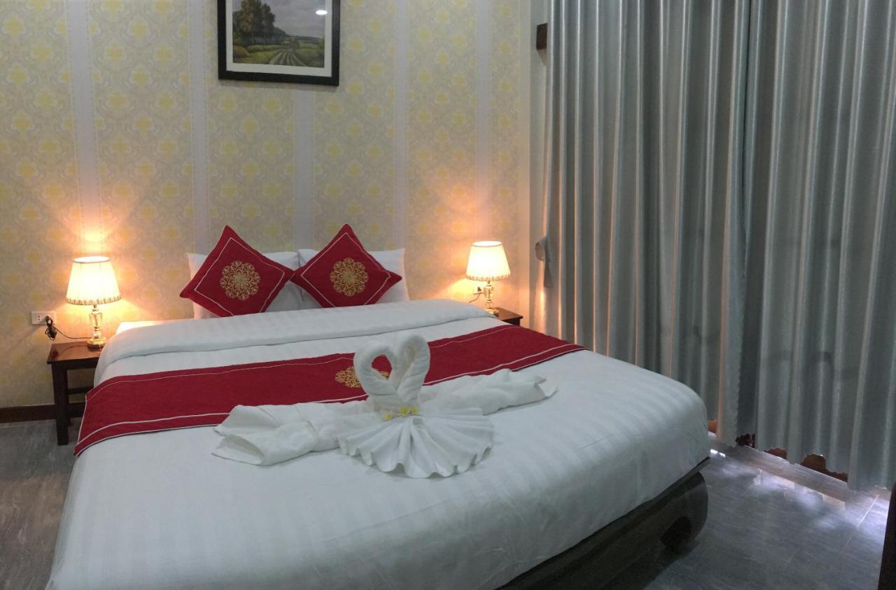 Le Khounsok Boutique Hotel Луанг Прабанг Екстериор снимка