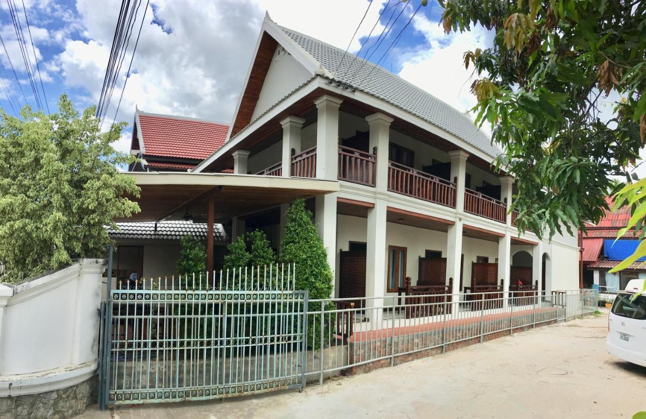 Le Khounsok Boutique Hotel Луанг Прабанг Екстериор снимка