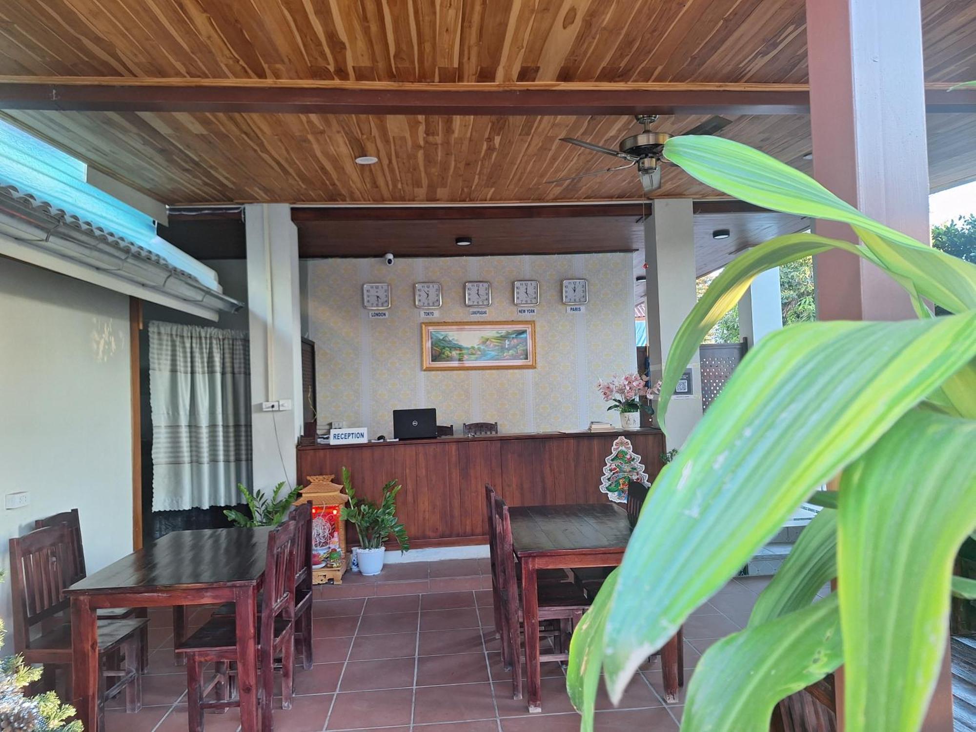 Le Khounsok Boutique Hotel Луанг Прабанг Екстериор снимка